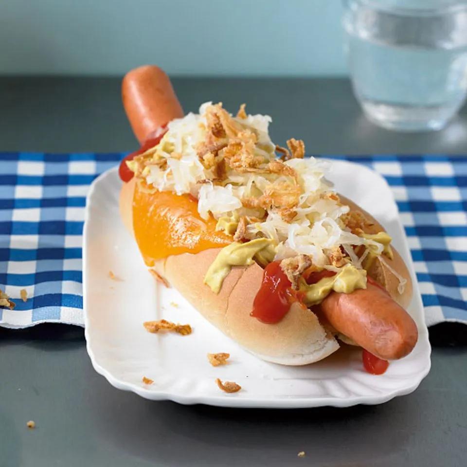 Hot Dogs mit Sauerkraut Rezept - [ESSEN UND TRINKEN]