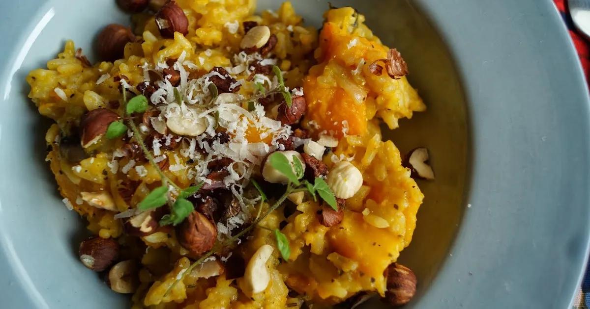 Cozy in Germany: Food on Friday: Pumpkin risotto with herbs and nuts