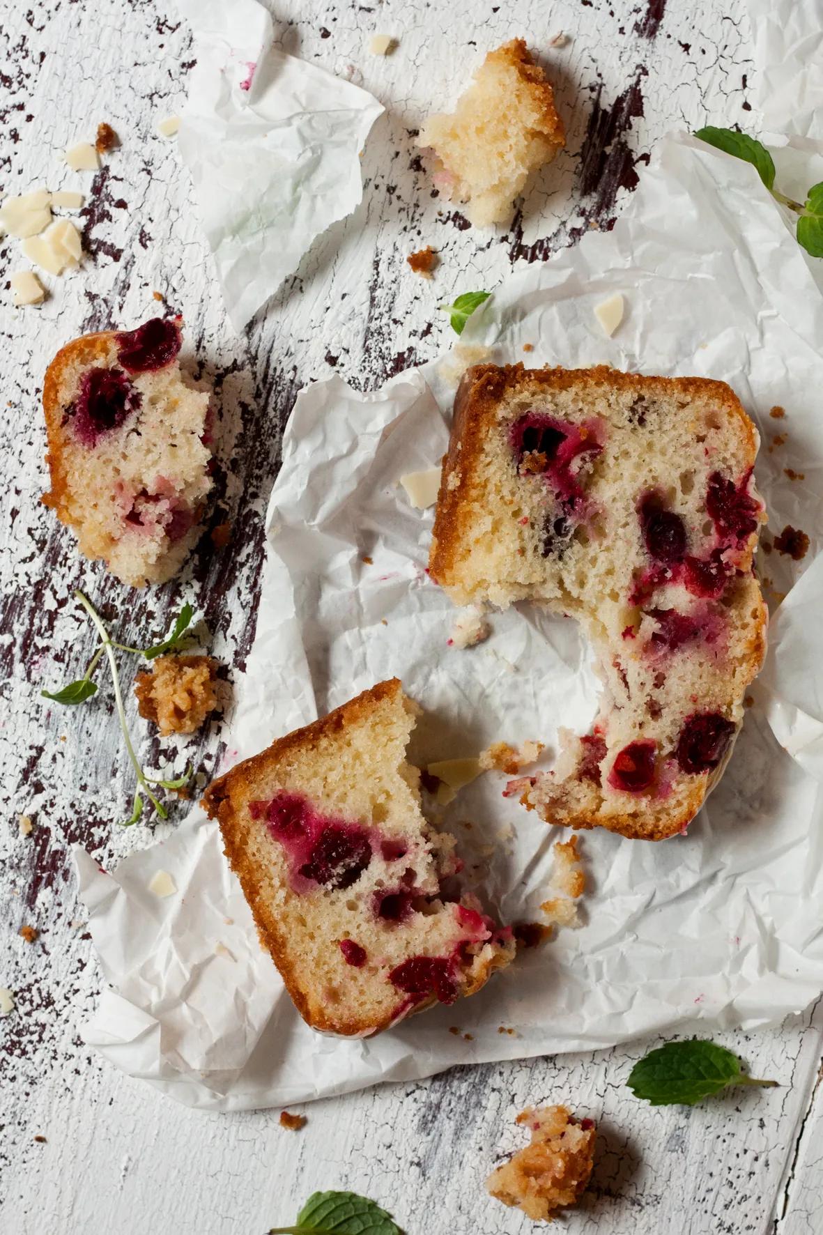 Zum ersten Advent: Cranberry Orangen Kuchen mit weißer Schokolade ...