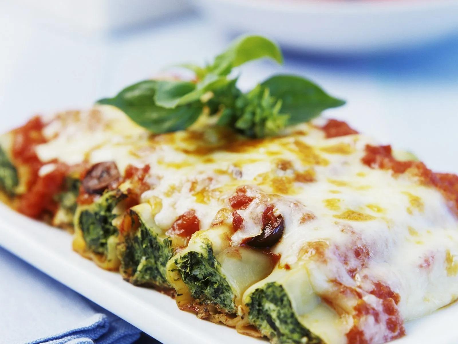 Cannelloni mit Spinat Rezept | EAT SMARTER