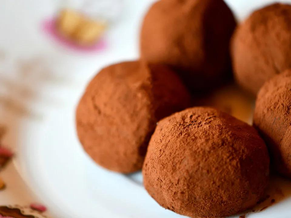 Geeiste Schokoladen-Kartoffel-Trüffel von Patces_Patisserie| Chefkoch