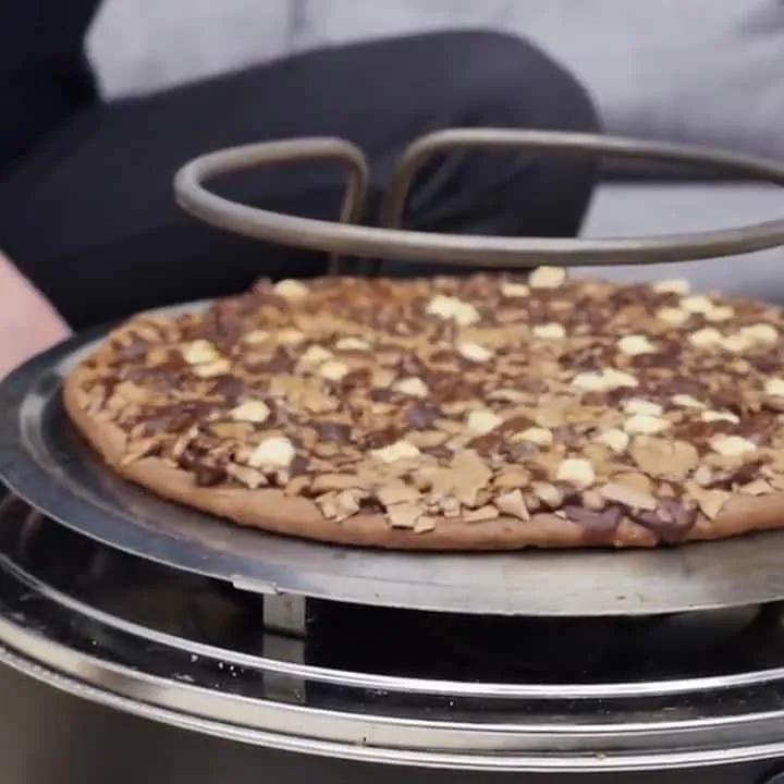 Schoko-Pizza von Dr. Oetker: So schmeckt &amp;quot;Dolce al Cioccolato&amp;quot; - Video ...