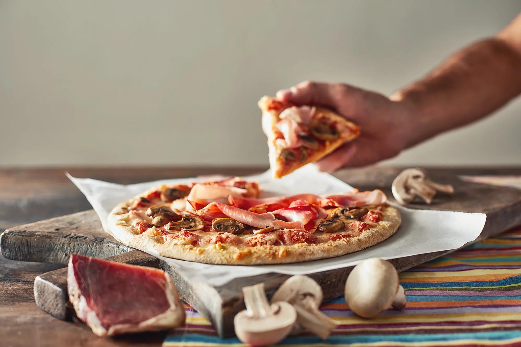 pizza-speck – FRANCESCO MAJO