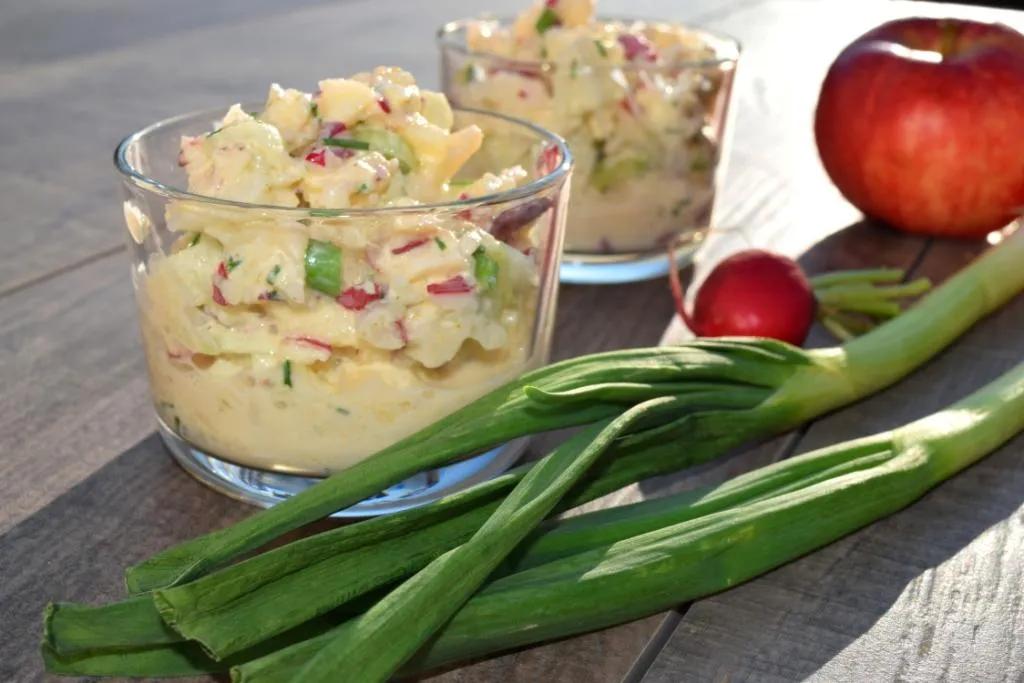 Kohlrabi-Apfel-Salat Thermomix® Rezept - Danis treue Küchenfee