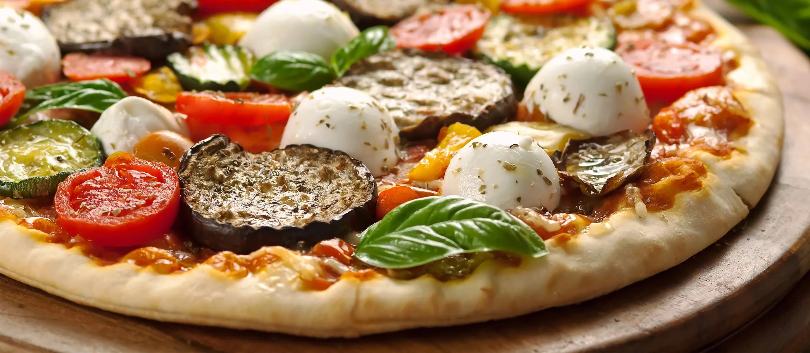Pizza Vegetariana | Traditional Pizza From Italy