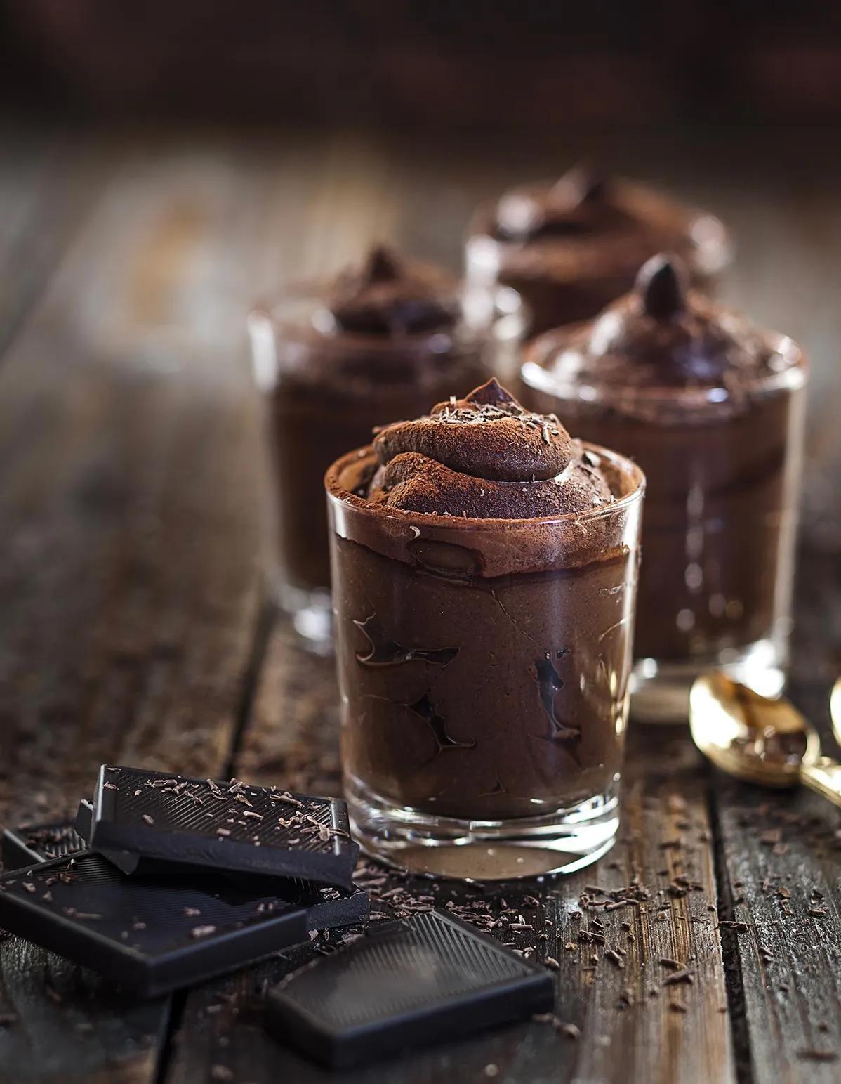 Mousses au chocolat faciles pour 6 personnes - Recettes Elle à Table