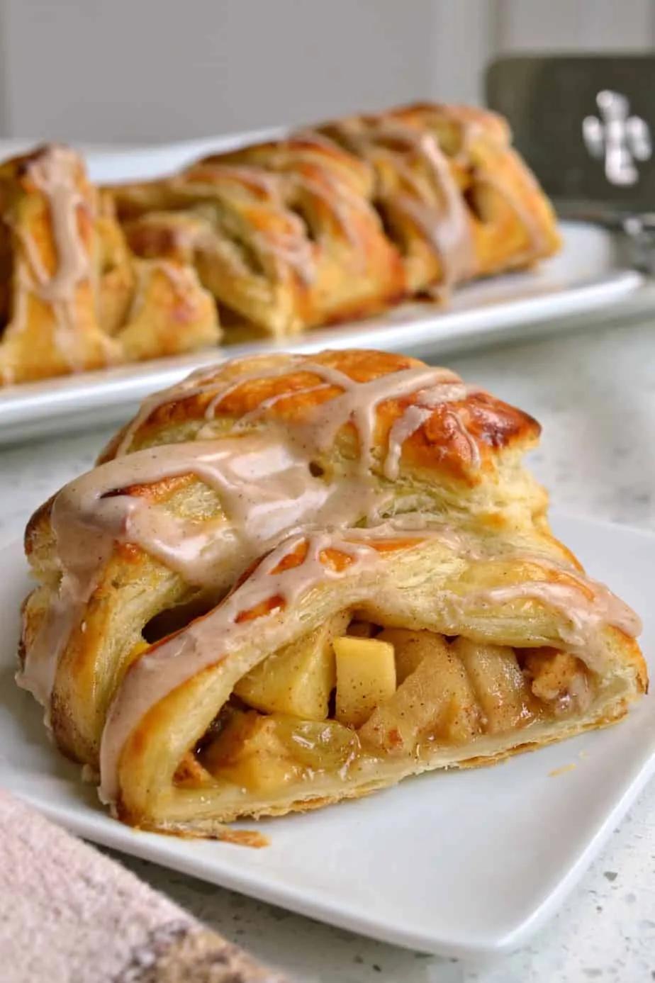 Apple Strudel (Made Easy with Ready Made Puff Pastry)