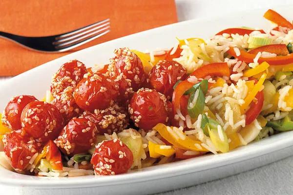 Reis-Gemüse-Salat mit Schmortomaten Rezept | Küchengötter