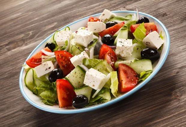 Griechischer Salat - Rezept | Rezept | Griechischer salat rezept ...