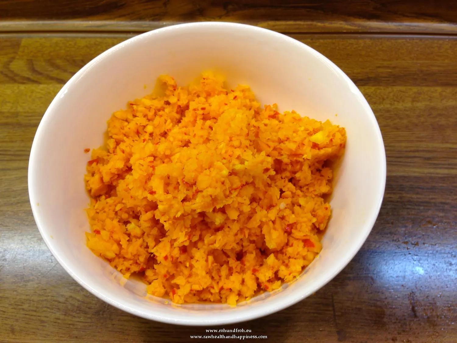 Zweierlei &amp;quot;Reis&amp;quot; mit Orangen - Kiwi - Paprika Sauce / Rohkost Gerichte ...