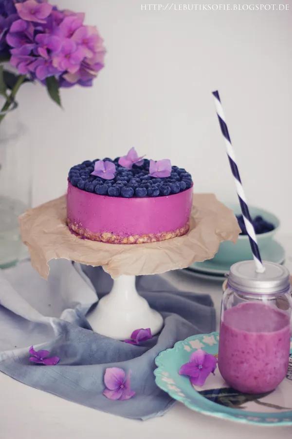 butiksofie: Blaubeer Lavendel Quark Torte in Radiant Orchid | Süße ...