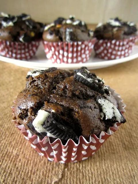 Easycooking: Oreo Cookie Muffins &amp; A Giveaway!