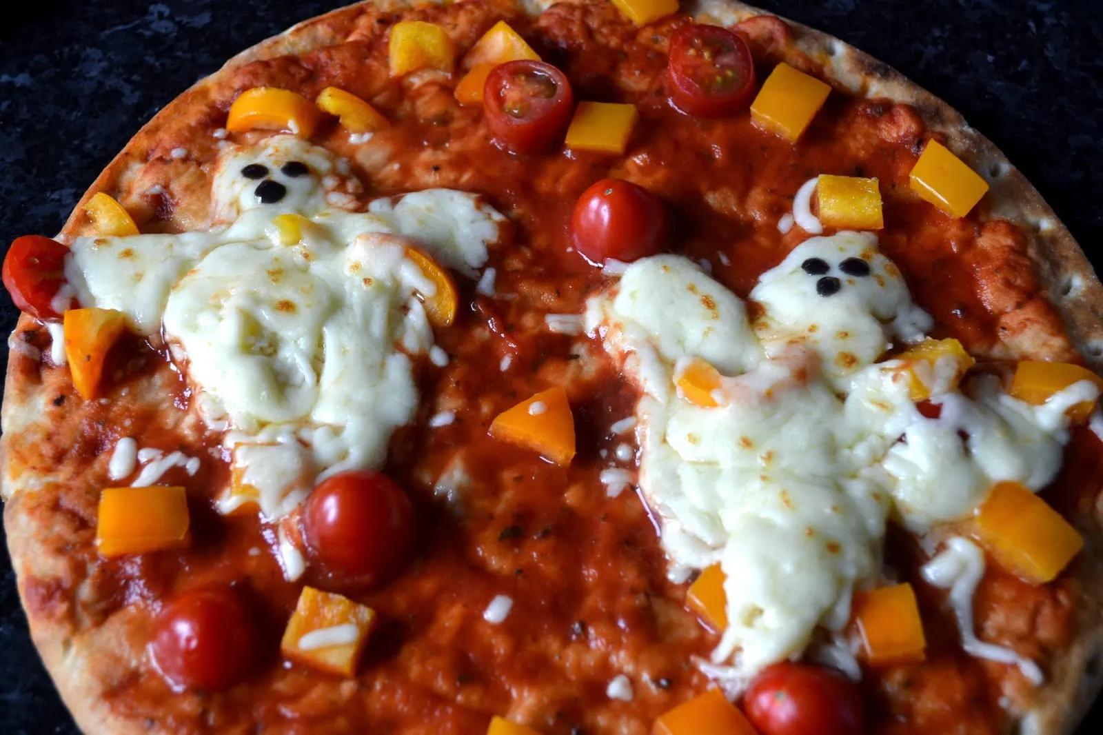 Halloween &amp;#39;Ghostly&amp;#39; Pizza! | UK Lifestyle and Beauty Blog
