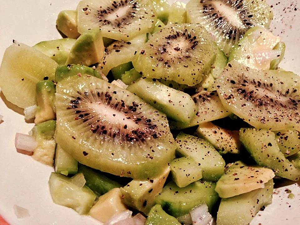 Gurken-Kiwi-Salat von schoferle | Chefkoch.de
