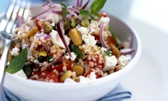 Couscous-Salat mit Schafskäse - Sweathearts | Salat mit schafskäse ...
