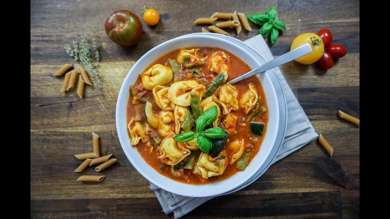 Tortellini Tomaten Suppe - One Pot - Rezept und Anleitung - Natürlich ...