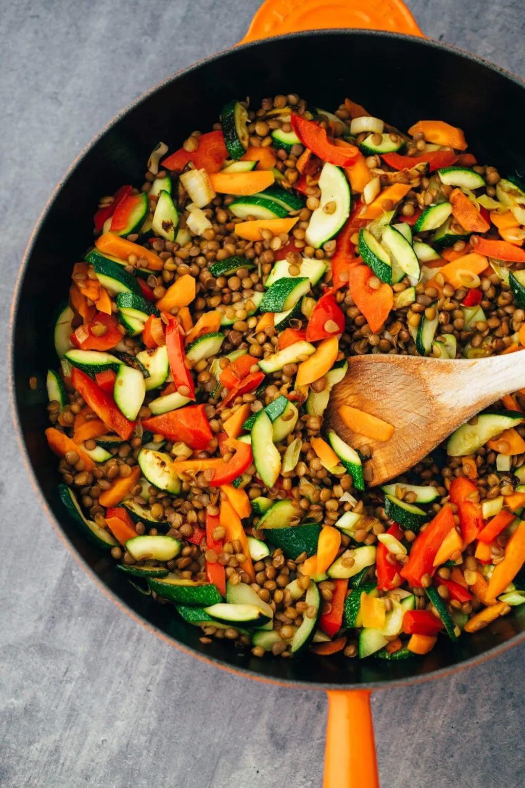 Gebratener Reis mit Linsen (vegan, glutenfrei) in 30 Minuten