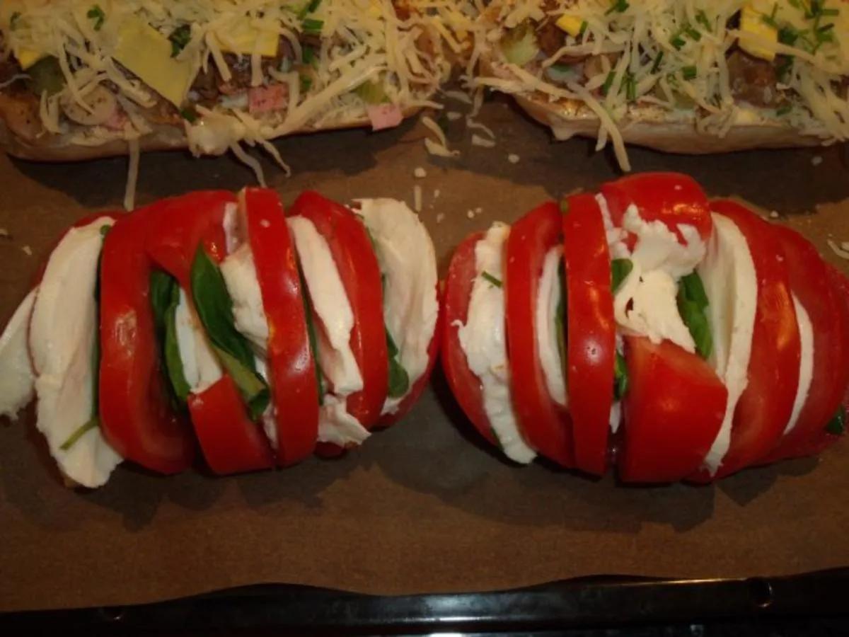 Mozzarella-Tomaten aus dem Ofen; Beilage oder Vorspeise - Rezept ...