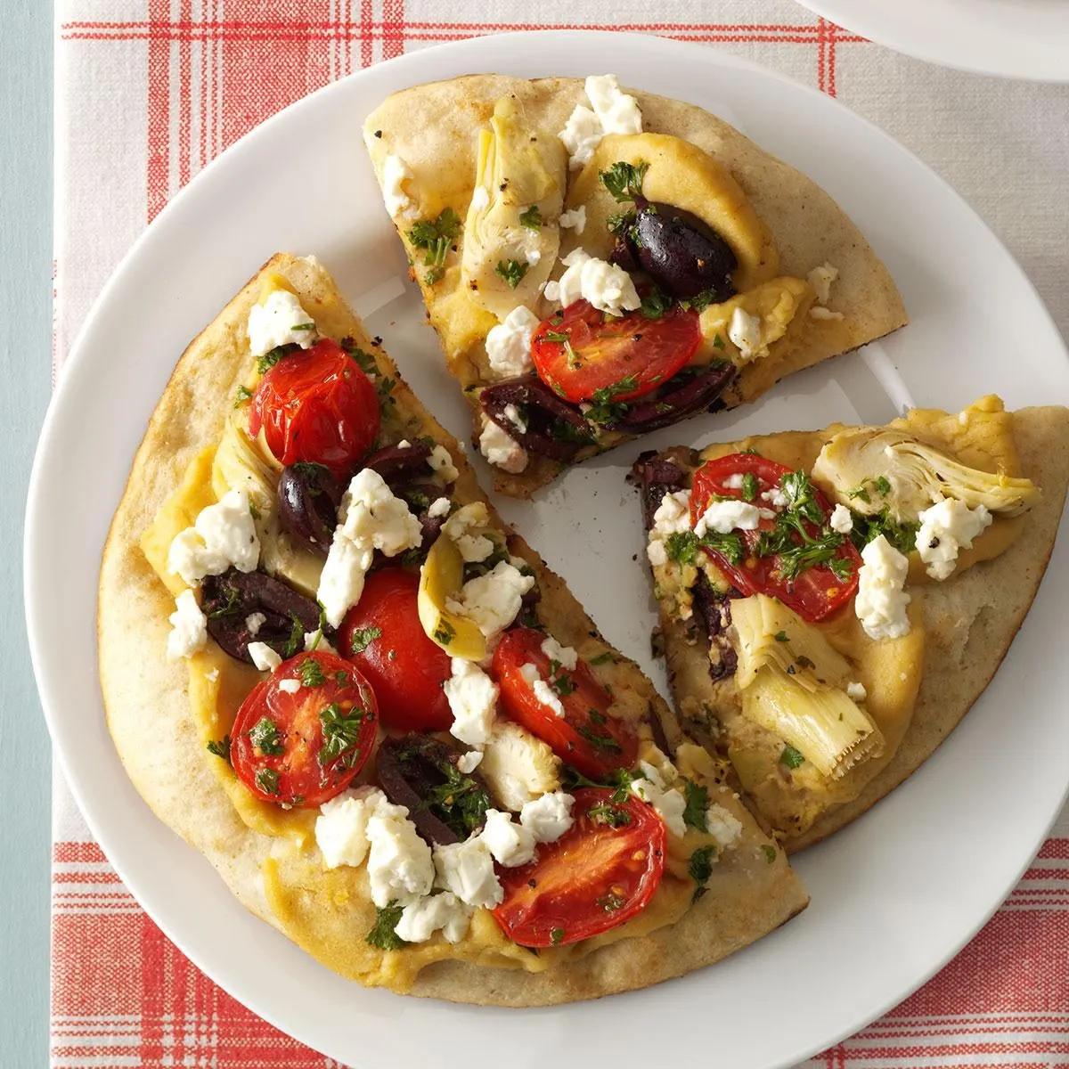 Grilled Greek Pita Pizzas Recipe: How to Make It