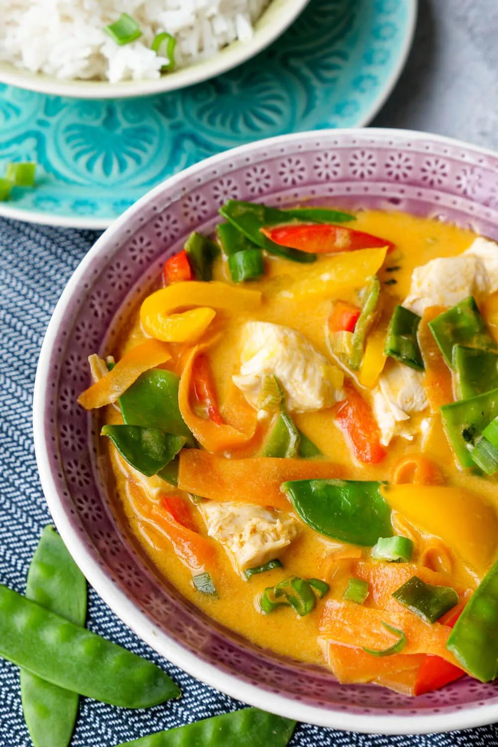 Rotes Thai-Curry mit Hähnchen - ein schnelles 20-Minuten-Rezept