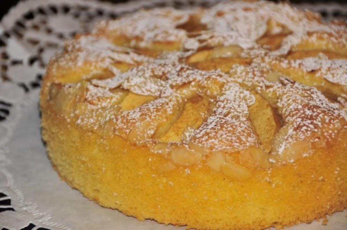 Apfel-Marzipan Kuchen - Rezept mit Bild - kochbar.de