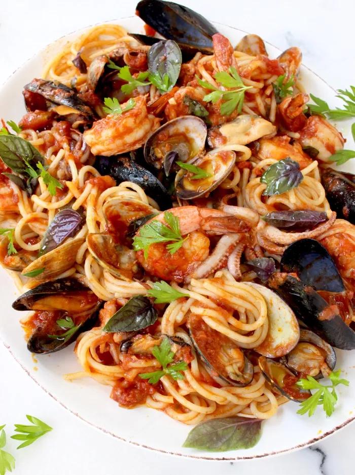 Frutti di Mare Recipe - Seafood Spaghetti • Ciao Florentina