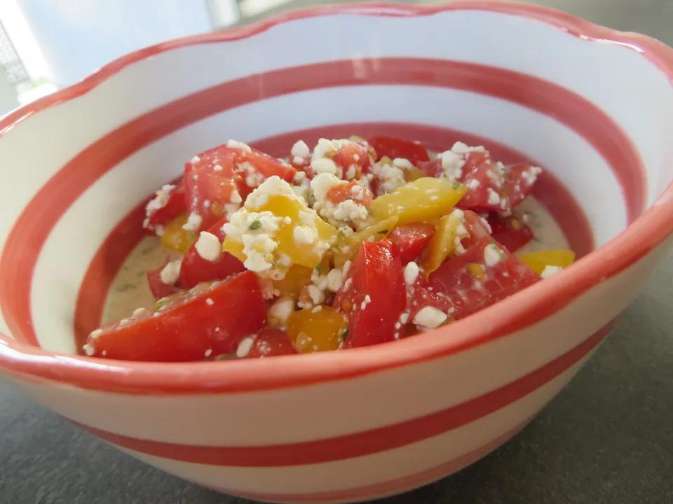 Paprika-Tomaten-Salat mit körnigem Frischkäsedressing von patty89 ...