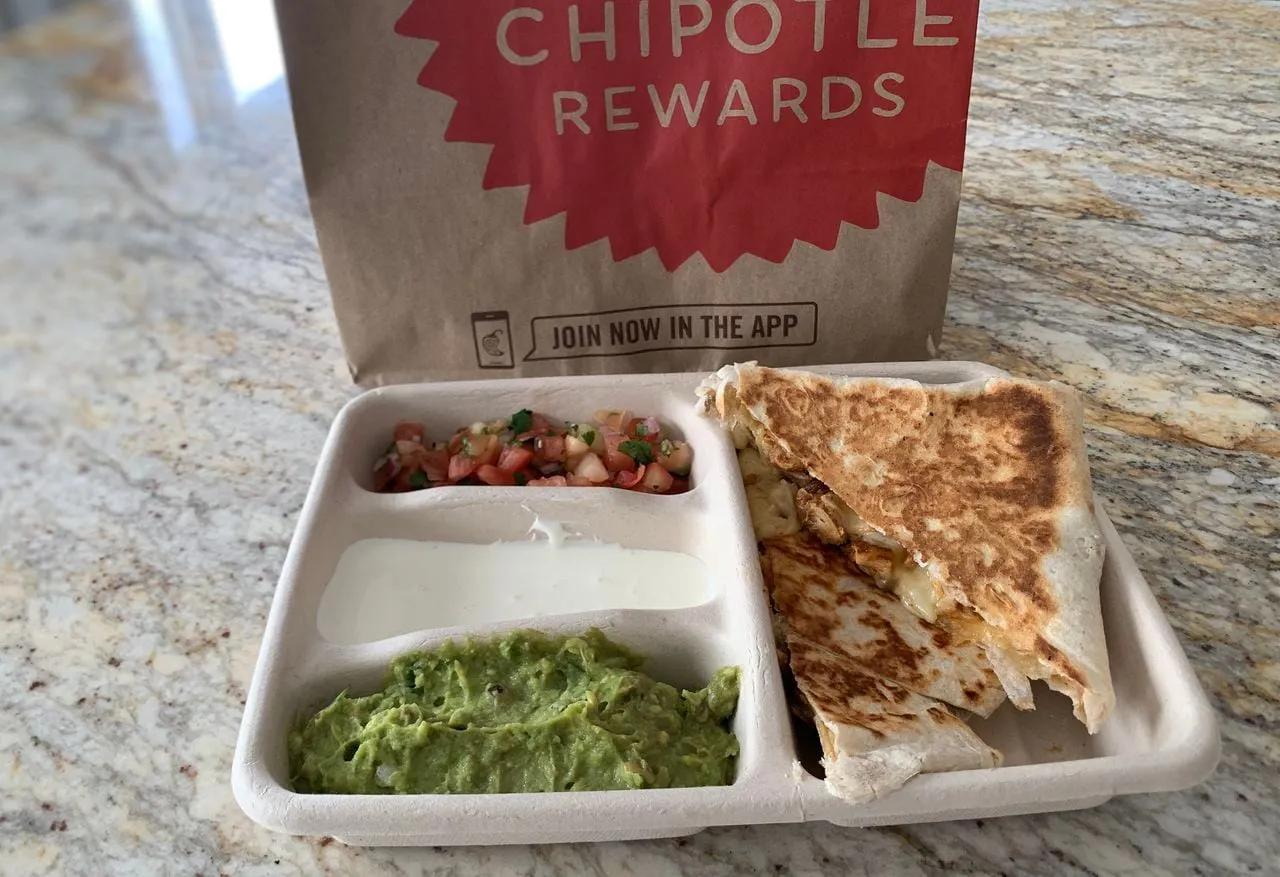 Chipotle quesadilla review: I tasted the new online-only menu item so ...