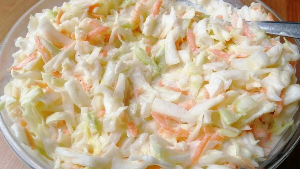 Unglaublich guter Krautsalat – ahadkour | Delicious salads, Food ...