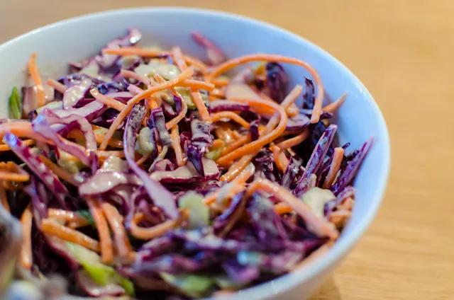 Rotkohl Möhren Apfel Salat — Rezepte Suchen