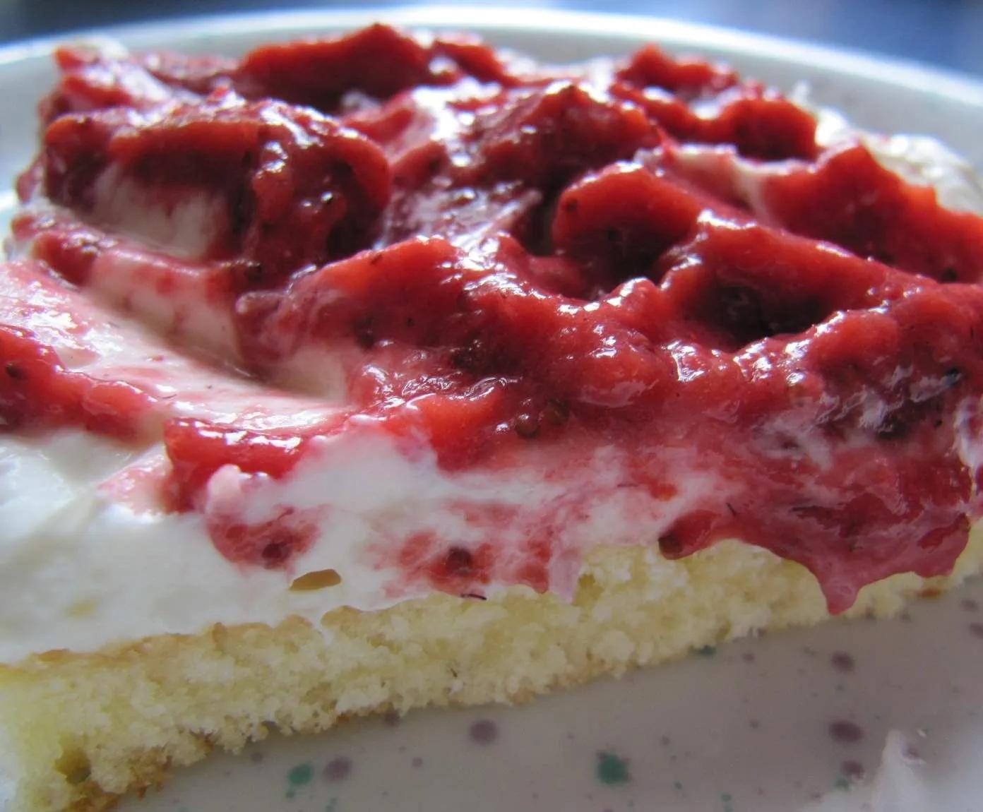 Erdbeer-Wellen-Kuchen | Rezept | Thermomix kuchen, Kuchen, Kochen und ...