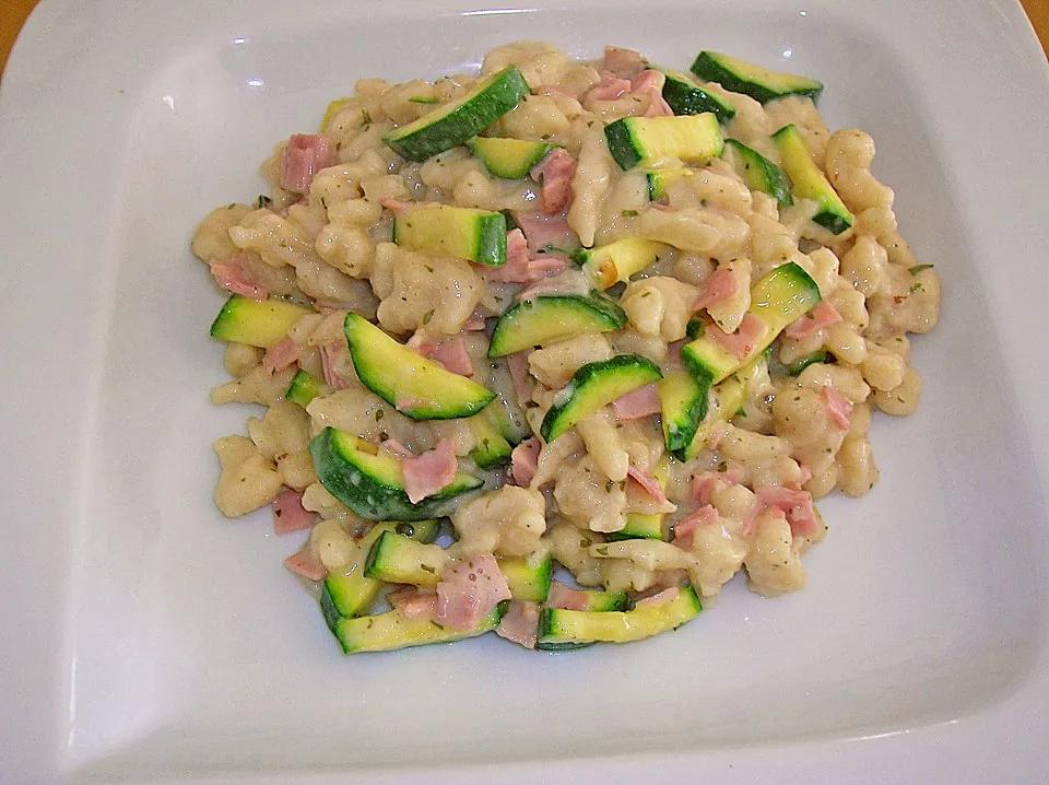 Spätzle mit Schinken und Zucchini von kaya1307 | Chefkoch