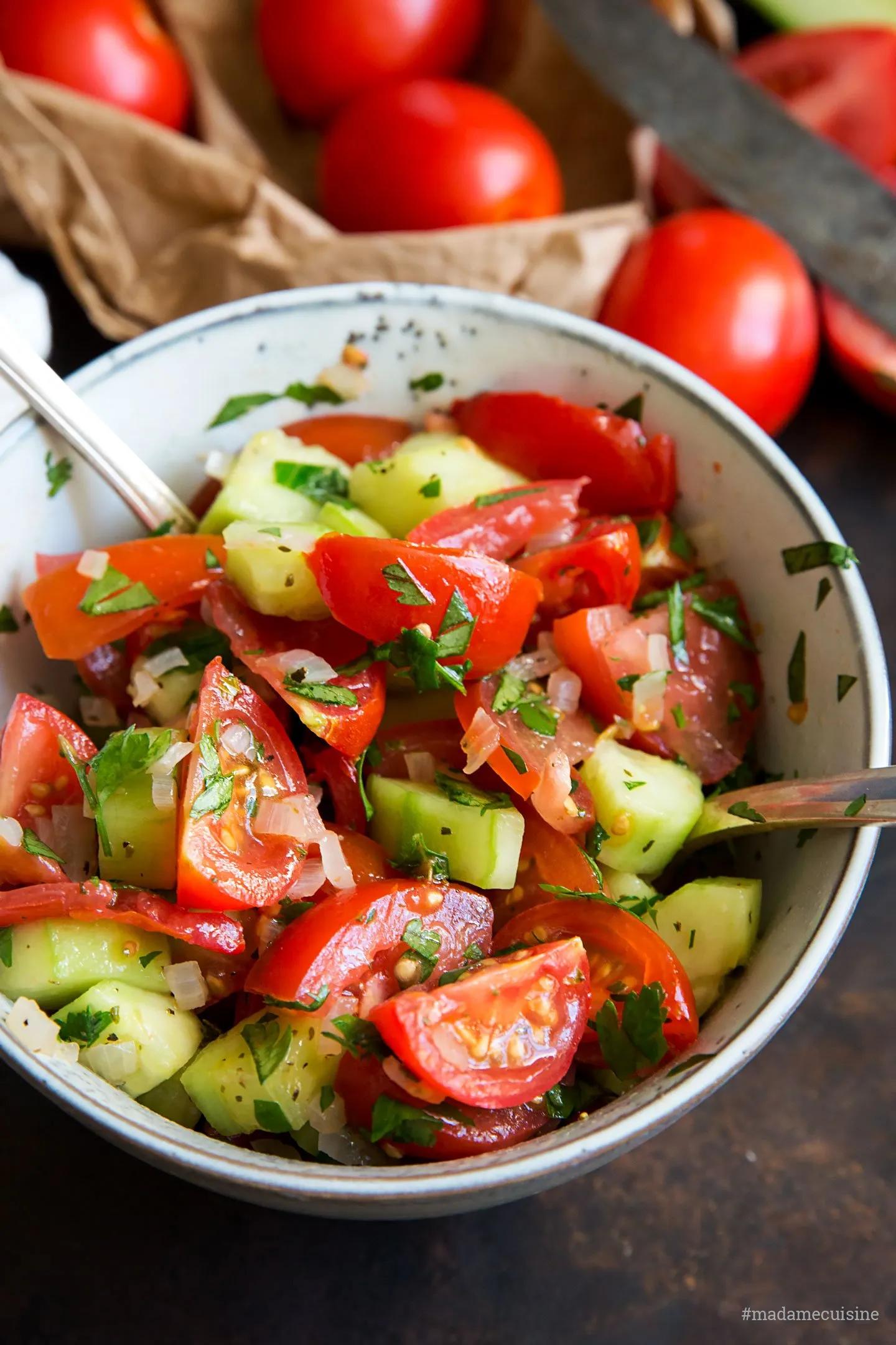 Tomaten-Gurken-Salat - Madame Cuisine