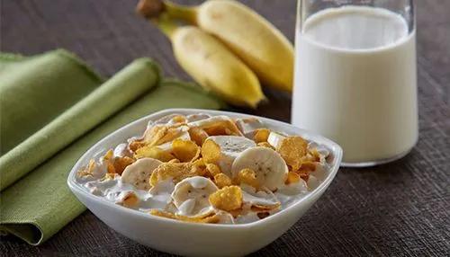 Vanilla Banana Cornflakes Recipe: How to Make Vanilla Banana Cornflakes ...