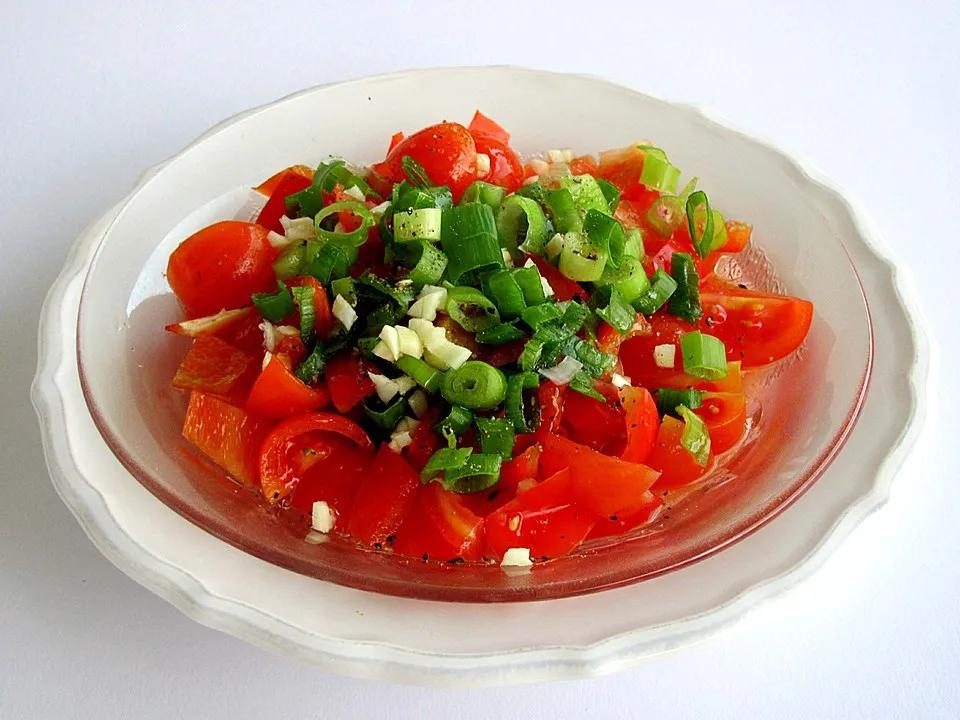 Paprika - Tomaten Salat von milz-alfred | Chefkoch.de