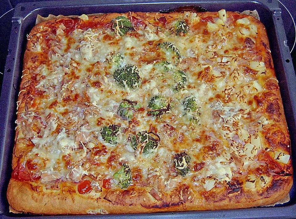 Pizza-Quark-Öl-Teig von Bam-bina | Chefkoch.de