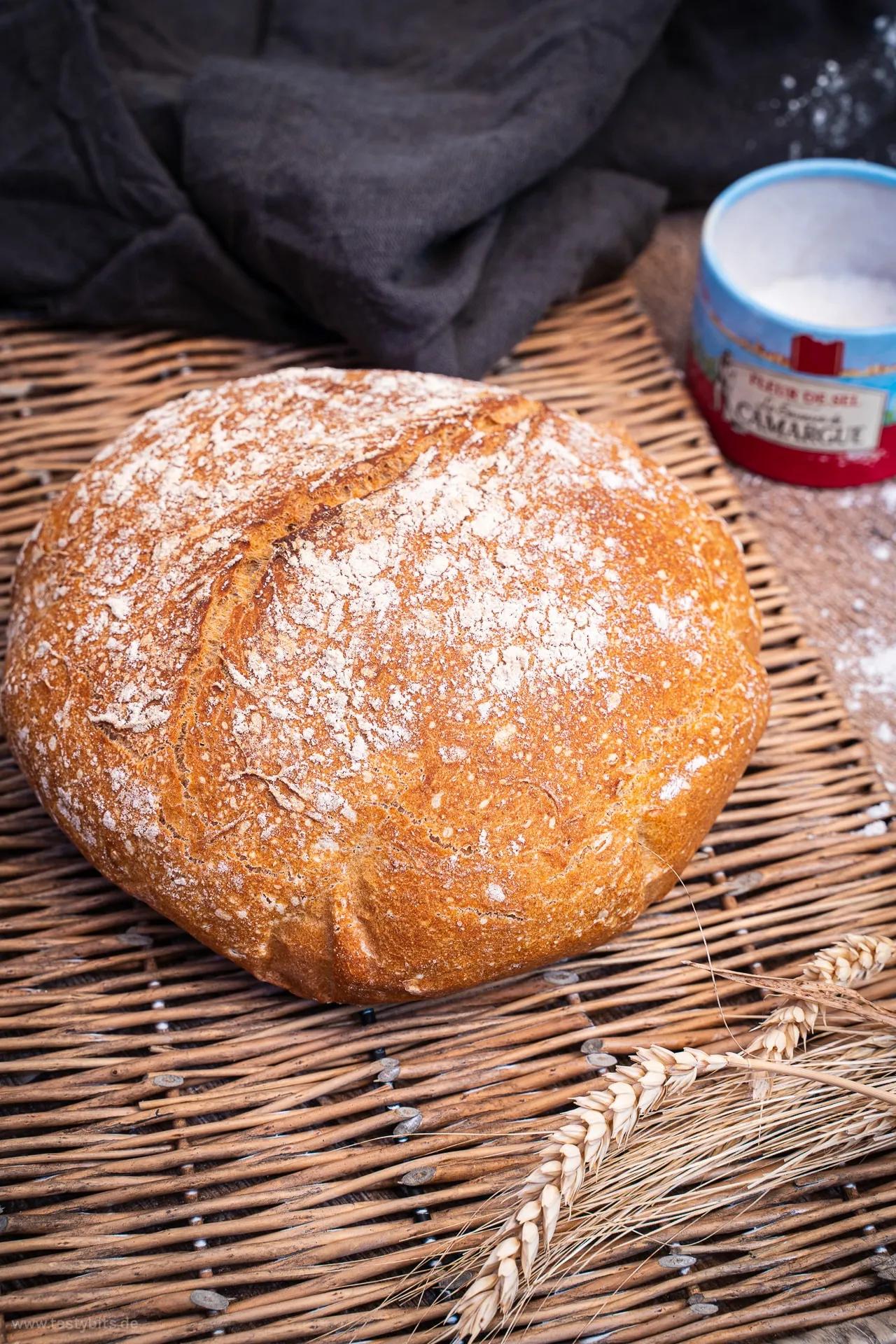 Schnelles Brot backen - das Rezept mit NUR 4 Zutaten | tastybits
