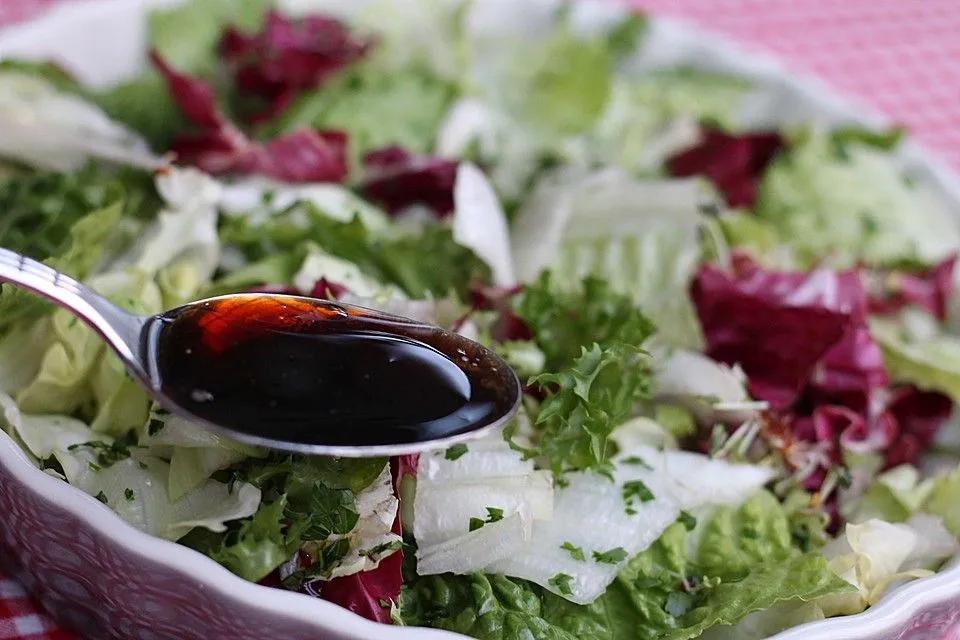 Essig - Öl - Dressing | Chefkoch | Rezept | Salatdressing rezepte ...
