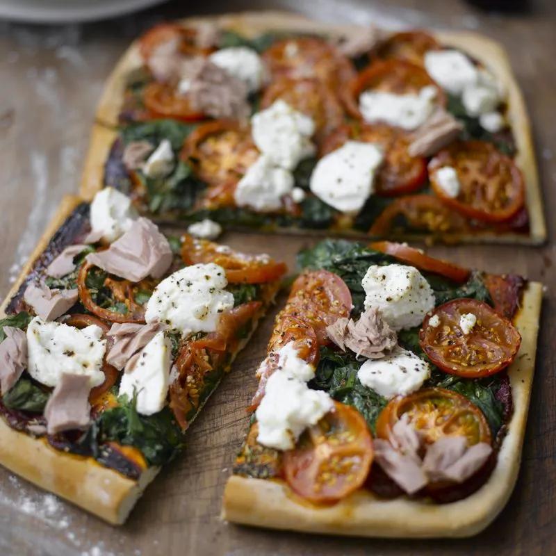 Pizza mit Tunfisch, Ricotta und Spinat Rezept | Weight Watchers Pizza ...