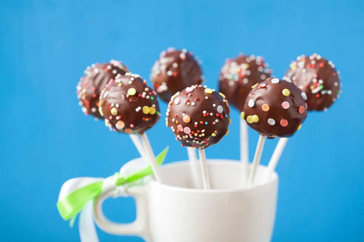 Kochen weil Wild cake pops schnell gemacht Gelehrte der Kellner Überwinden