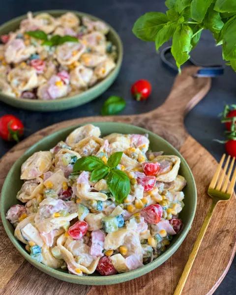 Tortellini Salat mit Miracel Whip (schnelles Rezept) - Foodwerk ...