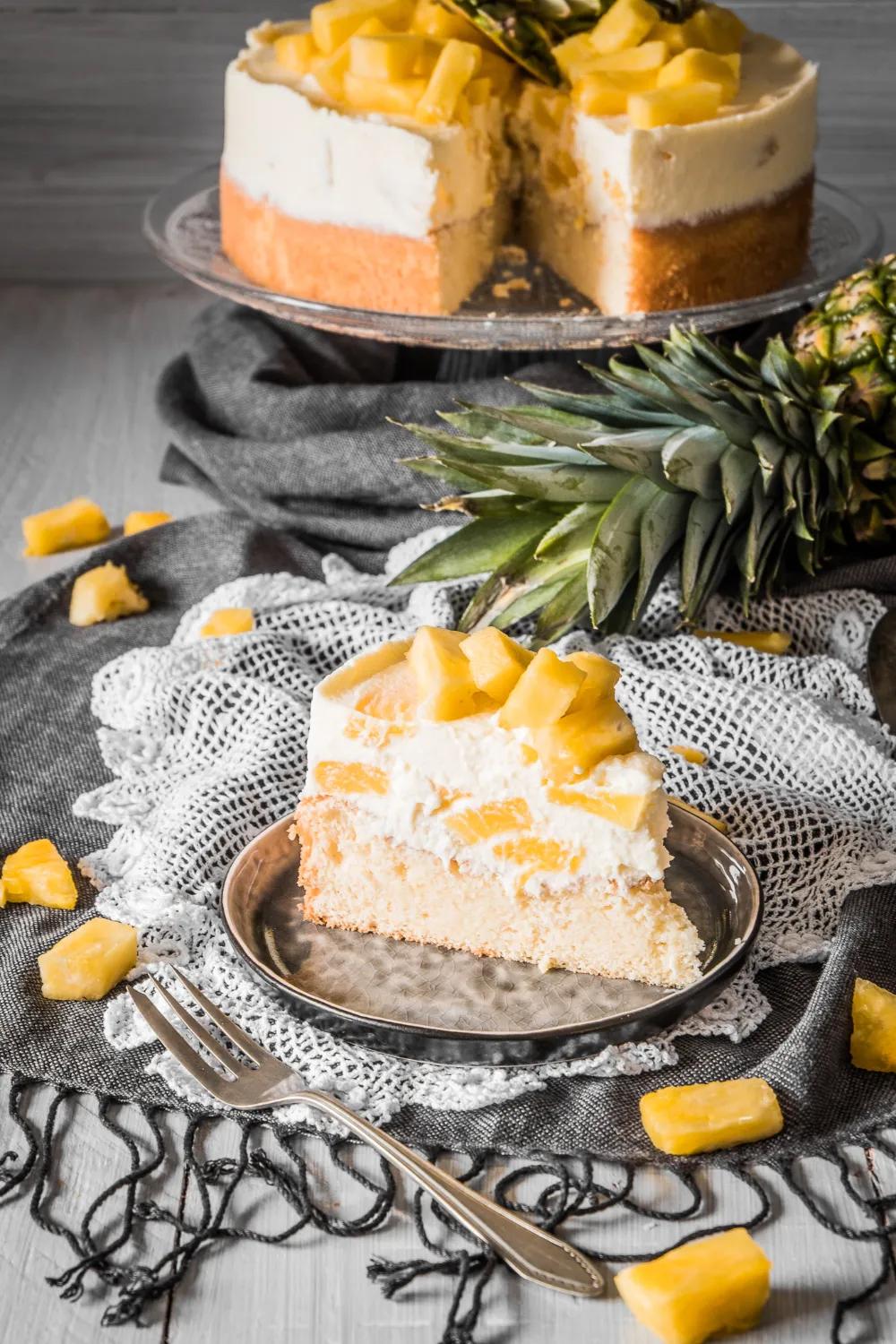 Einfache Ananas Torte | Ananas torte, Lebensmittel essen, Ananas kuchen