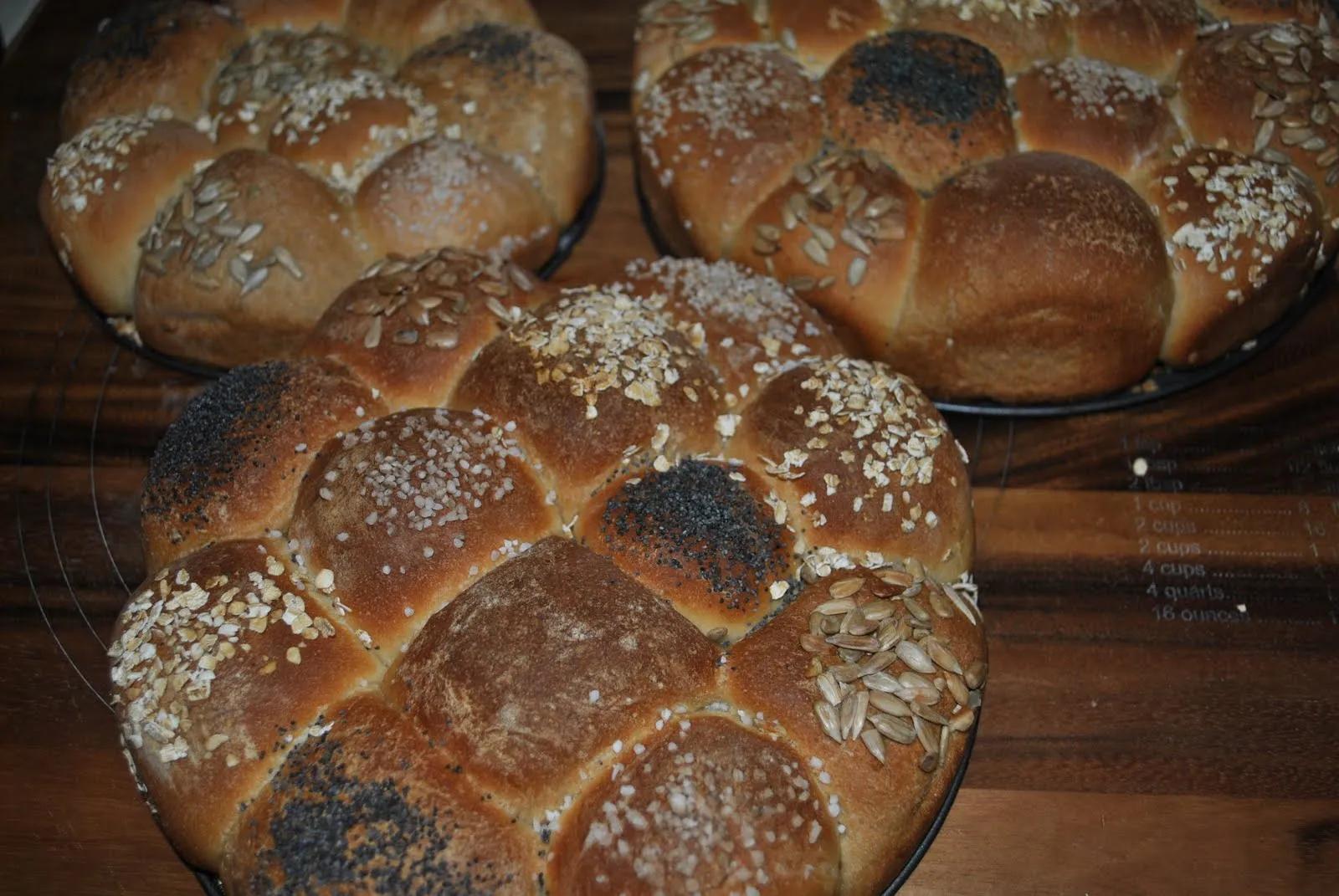 ARE THEY ALL YOURS?!??: Recipe for Partybrot