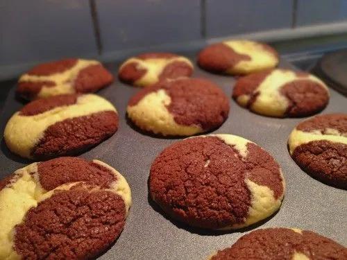 Leckere Kuhflecken-Muffins aus Zupfkuchenteig | Feinkostpunks