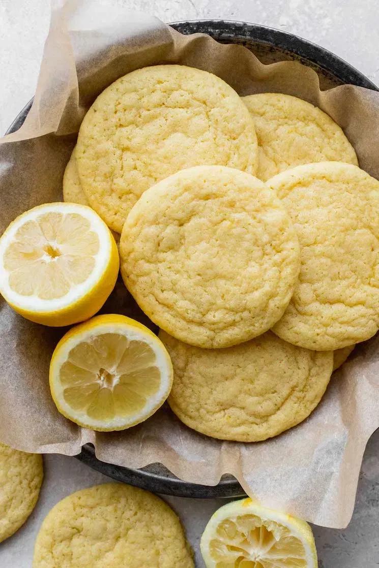 These Lemon Cookies are super soft and bursting with lemon flavor ...