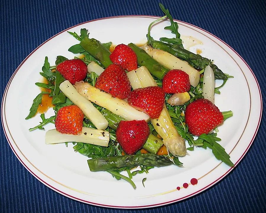 Spargel - Erdbeer - Salat (Rezept mit Bild) von Regine | Chefkoch.de
