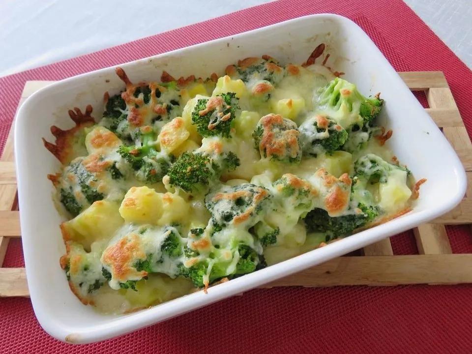 brokkoli kartoffel auflauf mit sauerrahm