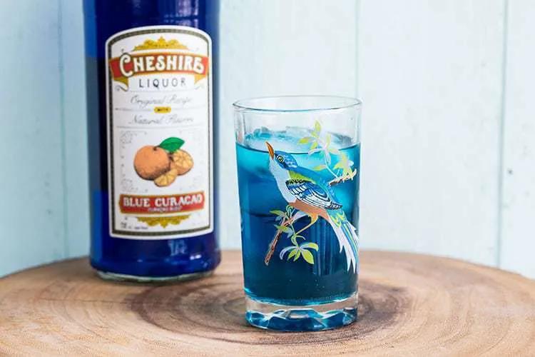 Bluebird Cocktail Recipe - The Kitchen Magpie