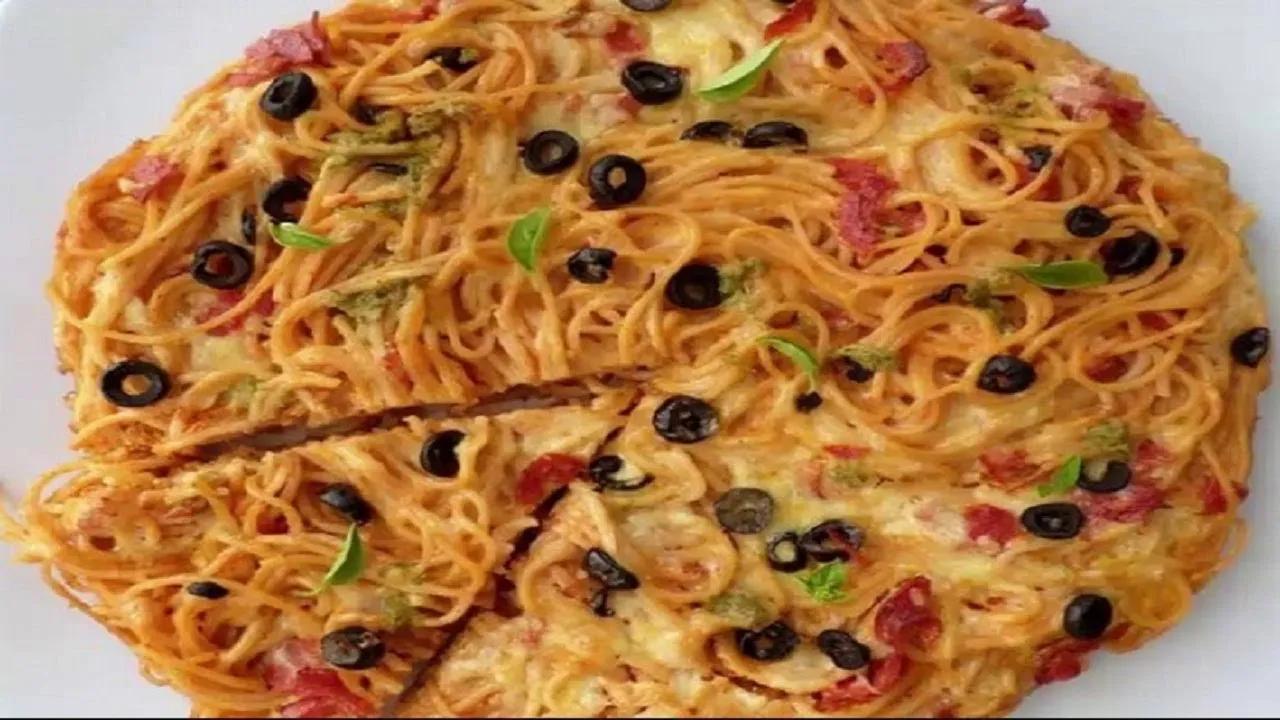 Noodles Pizza Recipe | How to Make Noodles Pizza - YouTube