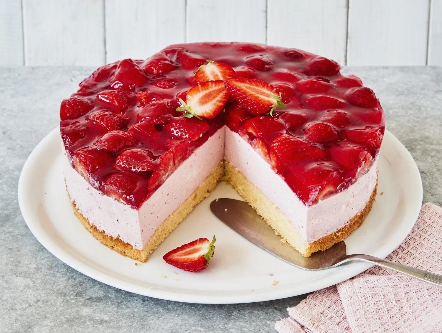 Erdbeer-Mascarpone-Torte – sommerlich leicht &amp; lecker | Die besten ...